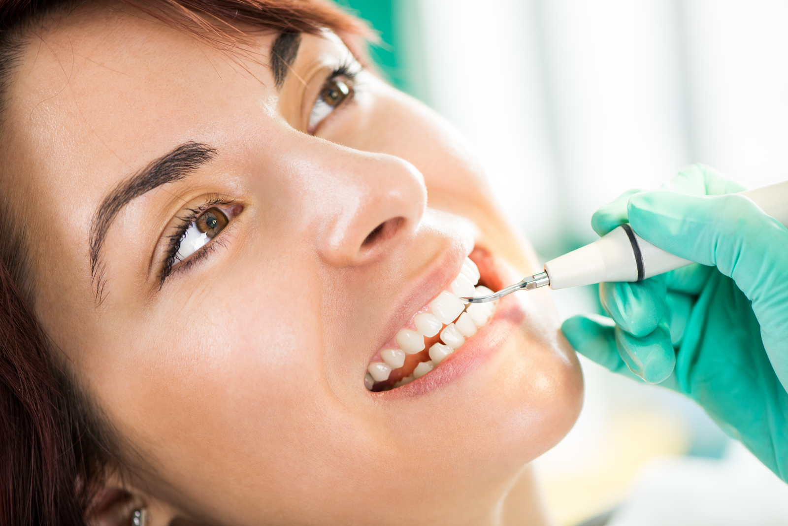 Pros And Cons: A Closer Look At Teeth Cleaning Before And After